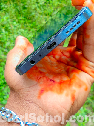 Realme C 65